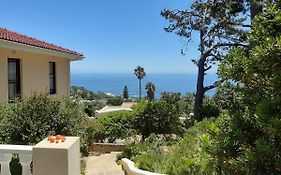 Room For 2 In Camps Bay